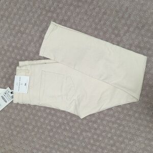 Mid rise skinny jeans